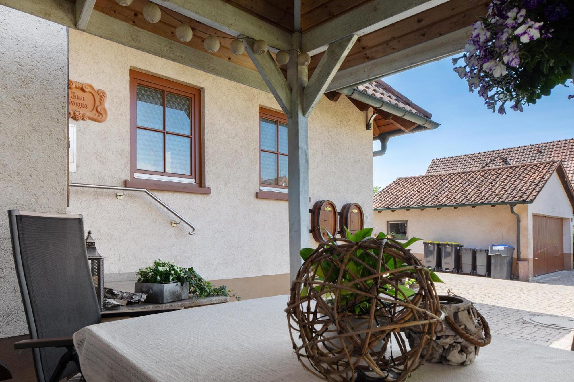 Ferienwohnung Trogus Vogtsburg Exteriör bild